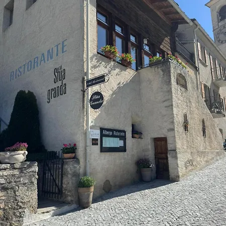 Stuea Granda Szálloda